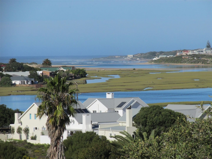 To Let 2 Bedroom Property for Rent in Stilbaai Wes Western Cape